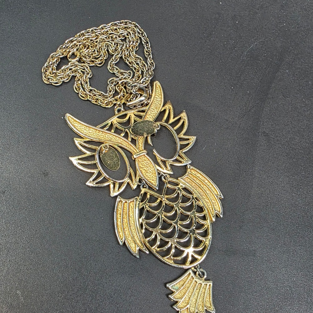 Owl Pendant 24" Necklace Gold Tone Articulated Vintage Filigree Boho 70s - Picture 7 of 9